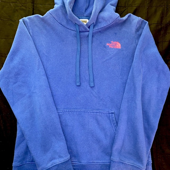 The North Face Pullover Hoodie - Picture 1 of 1